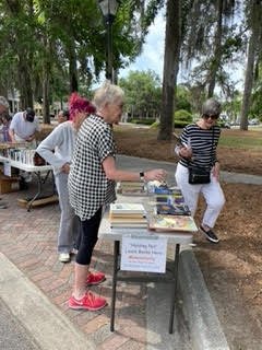 2022 Spring Book Sale 03