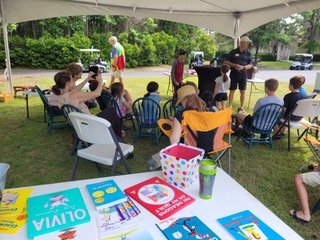 2022 Spring Book Sale 09