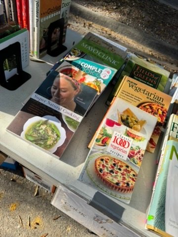 2025 Fall Book Sale 28