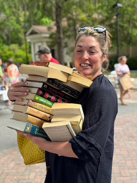 2025 Spring Book Sale 62