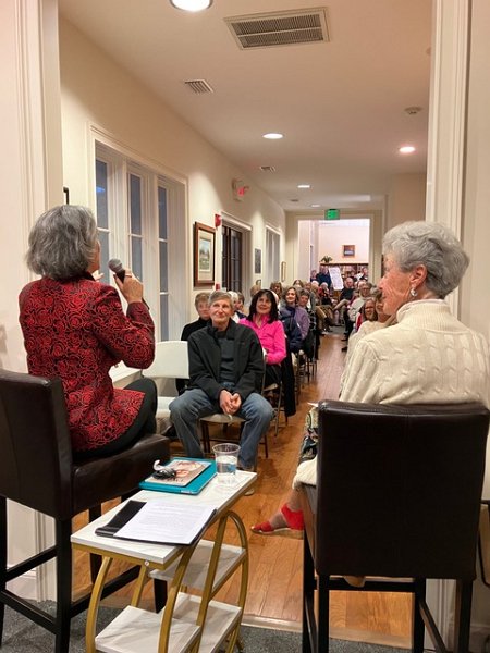 2026 Elizabeth Splaine Between the Lines Author 01